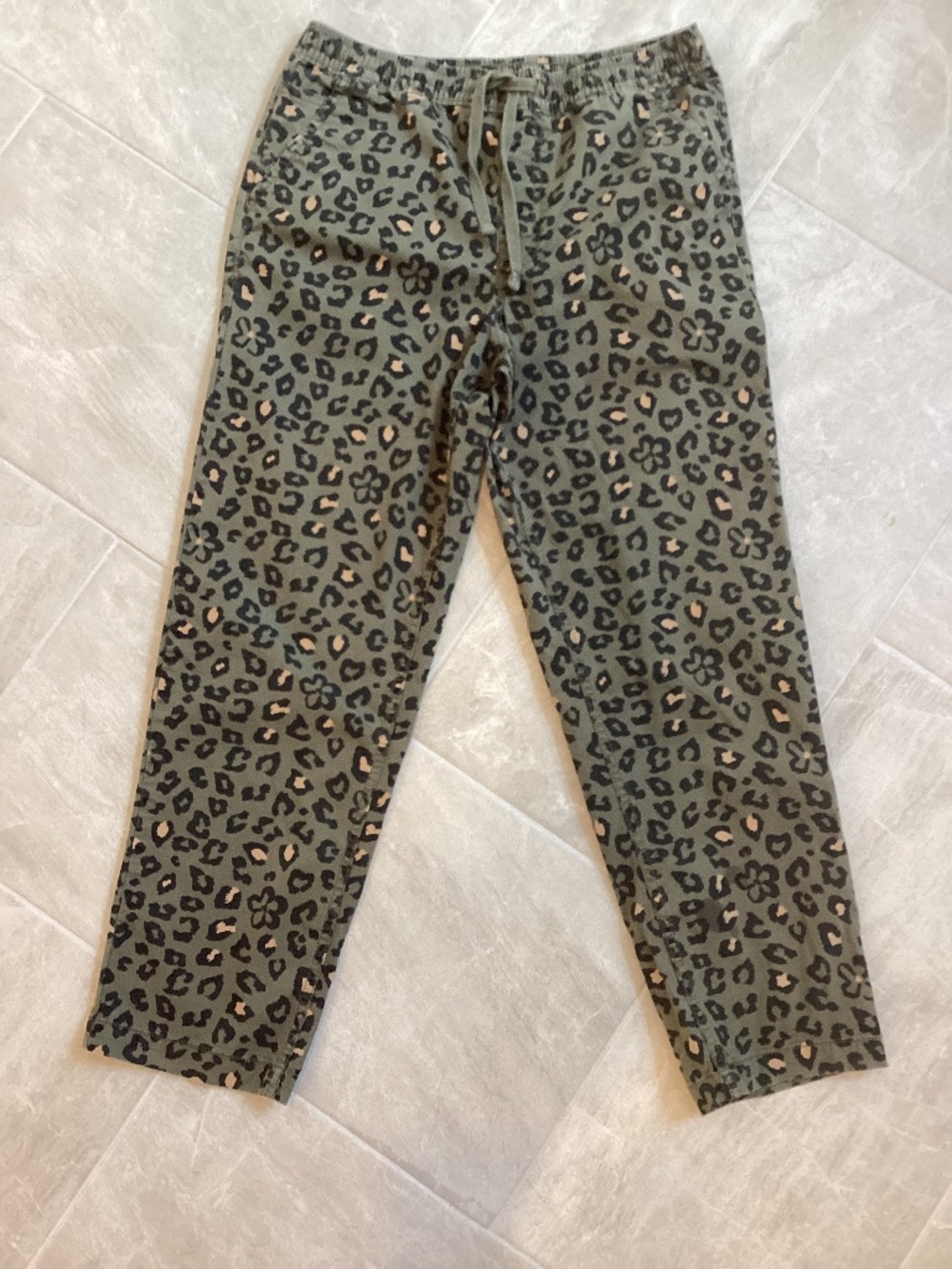 Vans green leopard cheetah floral print pull on elastic pants small skate longe